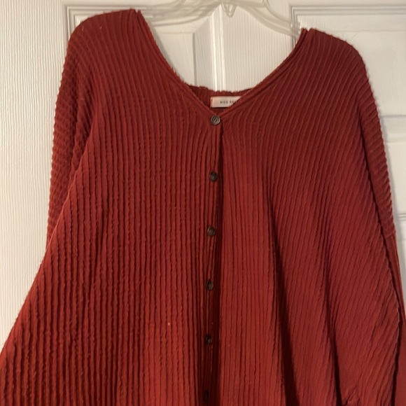 Red Waffle Knit Sweater - Picture 2 of 2